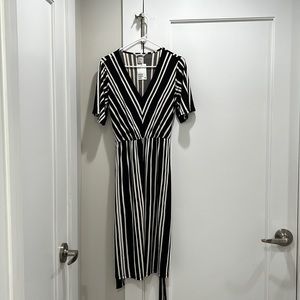 Brand New H&M V Neck Long Dress
